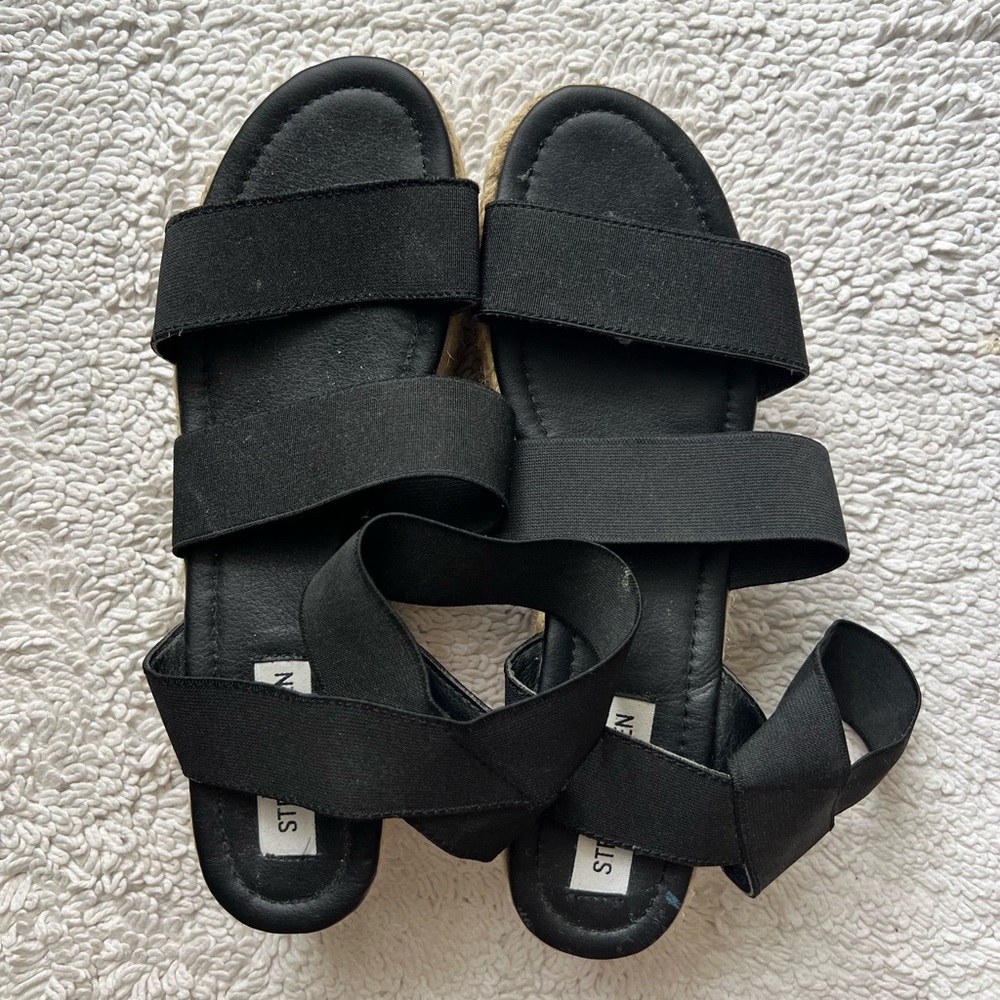 Steve Madden Platform Black Sandals